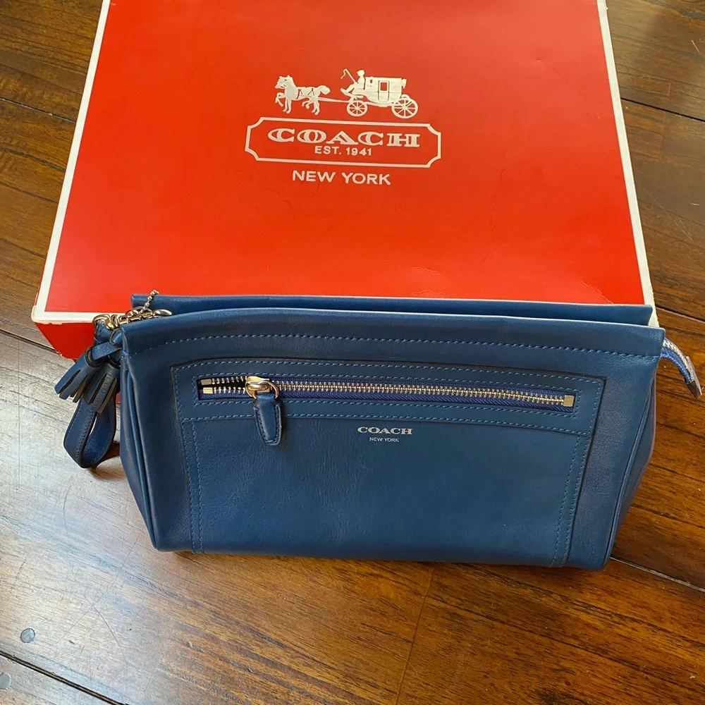 Coach Legacy Clutch - large - Picture 3 of 6